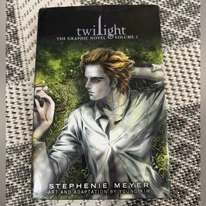 Twilight Graphic Novel Volume 2